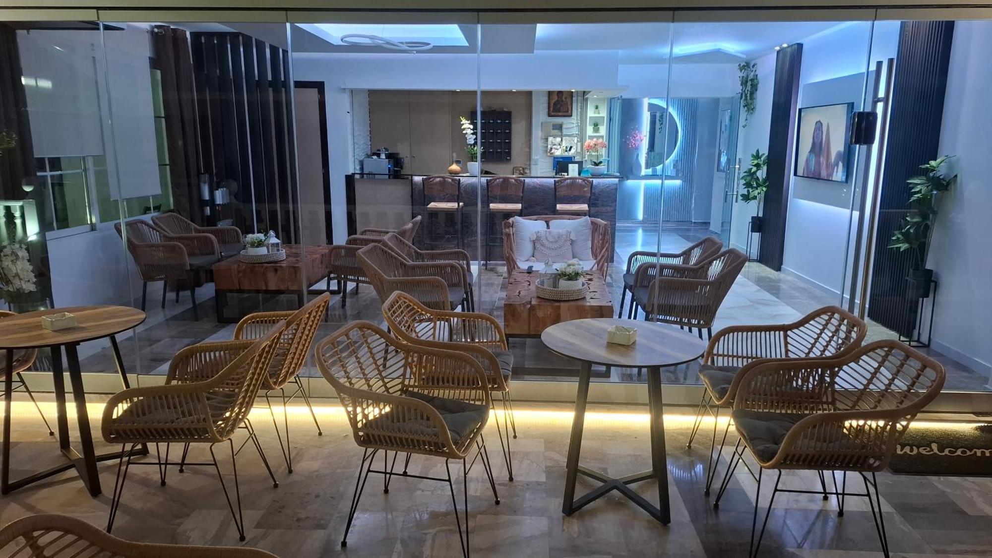 Hotel Kostas Olympiakí Aktí Ngoại thất bức ảnh