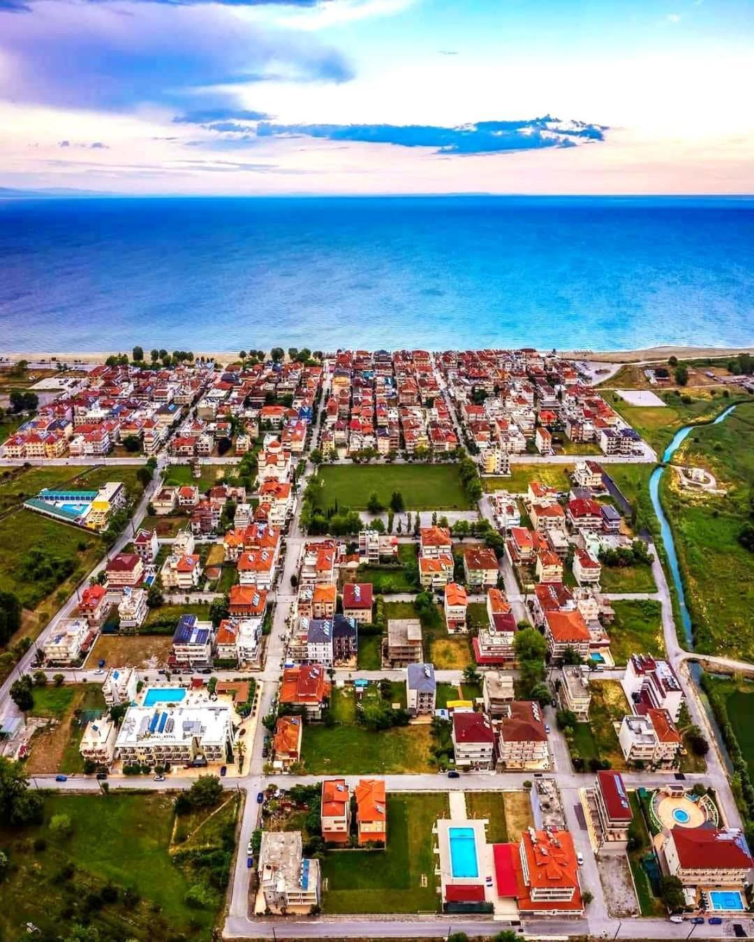 Hotel Kostas Olympiakí Aktí Ngoại thất bức ảnh